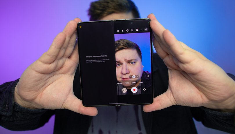 Samsung Galaxy Z Fold 4